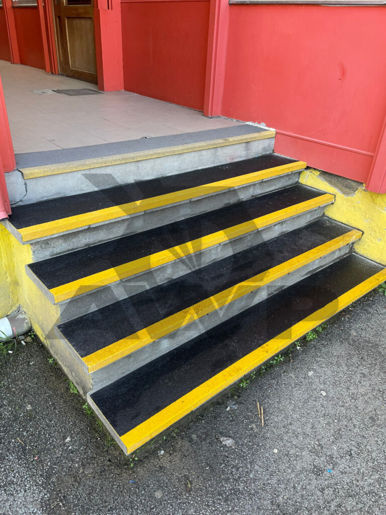 Trap veilig gemaakt met behulp van antislip